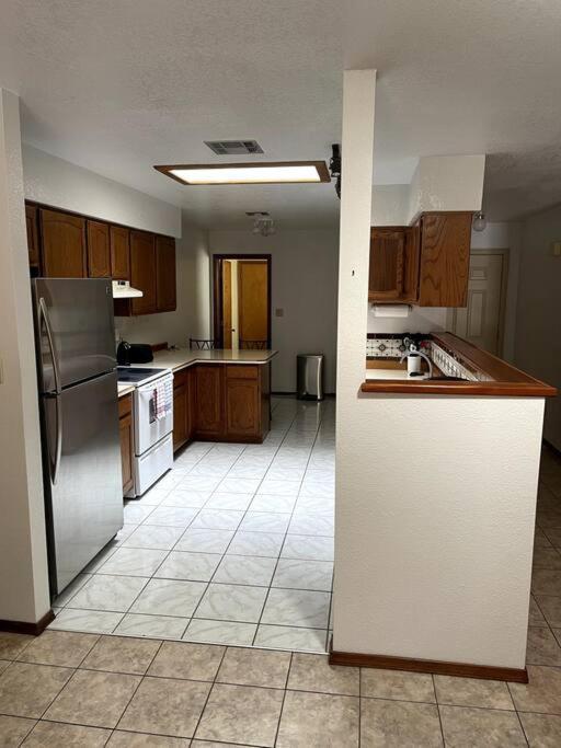 Townhouse, Two Car Garage, Fireplace Back Yard Las Cruces Exterior foto