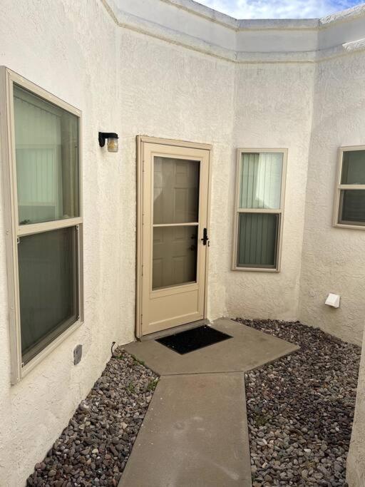 Townhouse, Two Car Garage, Fireplace Back Yard Las Cruces Exterior foto