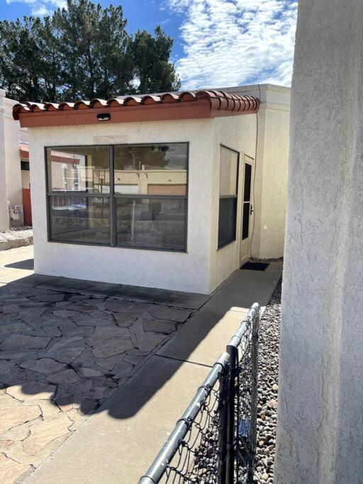 Townhouse, Two Car Garage, Fireplace Back Yard Las Cruces Exterior foto
