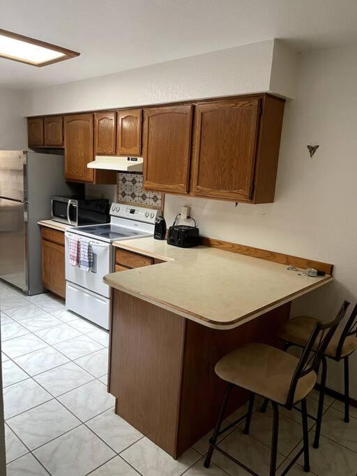 Townhouse, Two Car Garage, Fireplace Back Yard Las Cruces Exterior foto